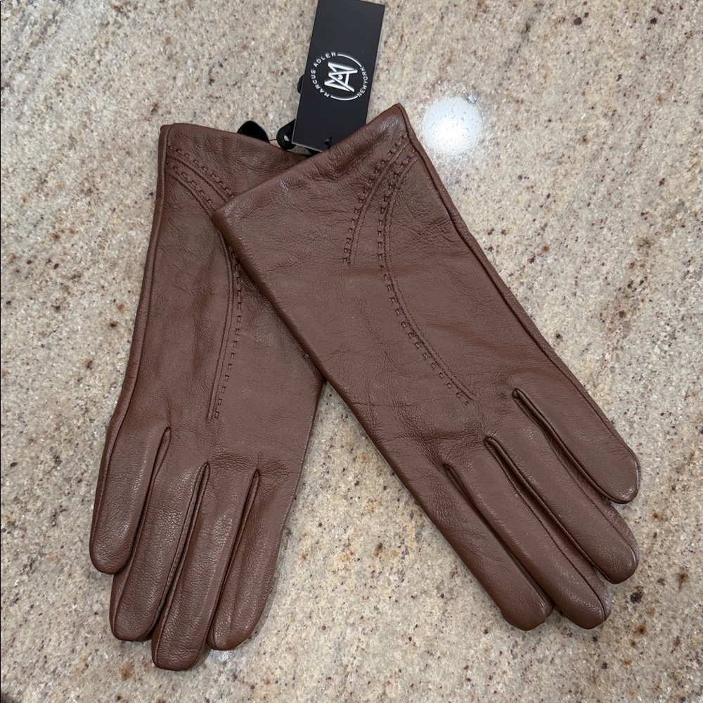 NWT Brown Leather Women's Gloves